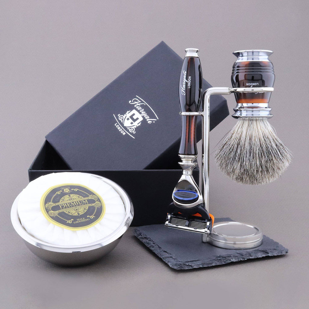 Haryali's Groove Range Shaving Kit - HARYALI LONDON