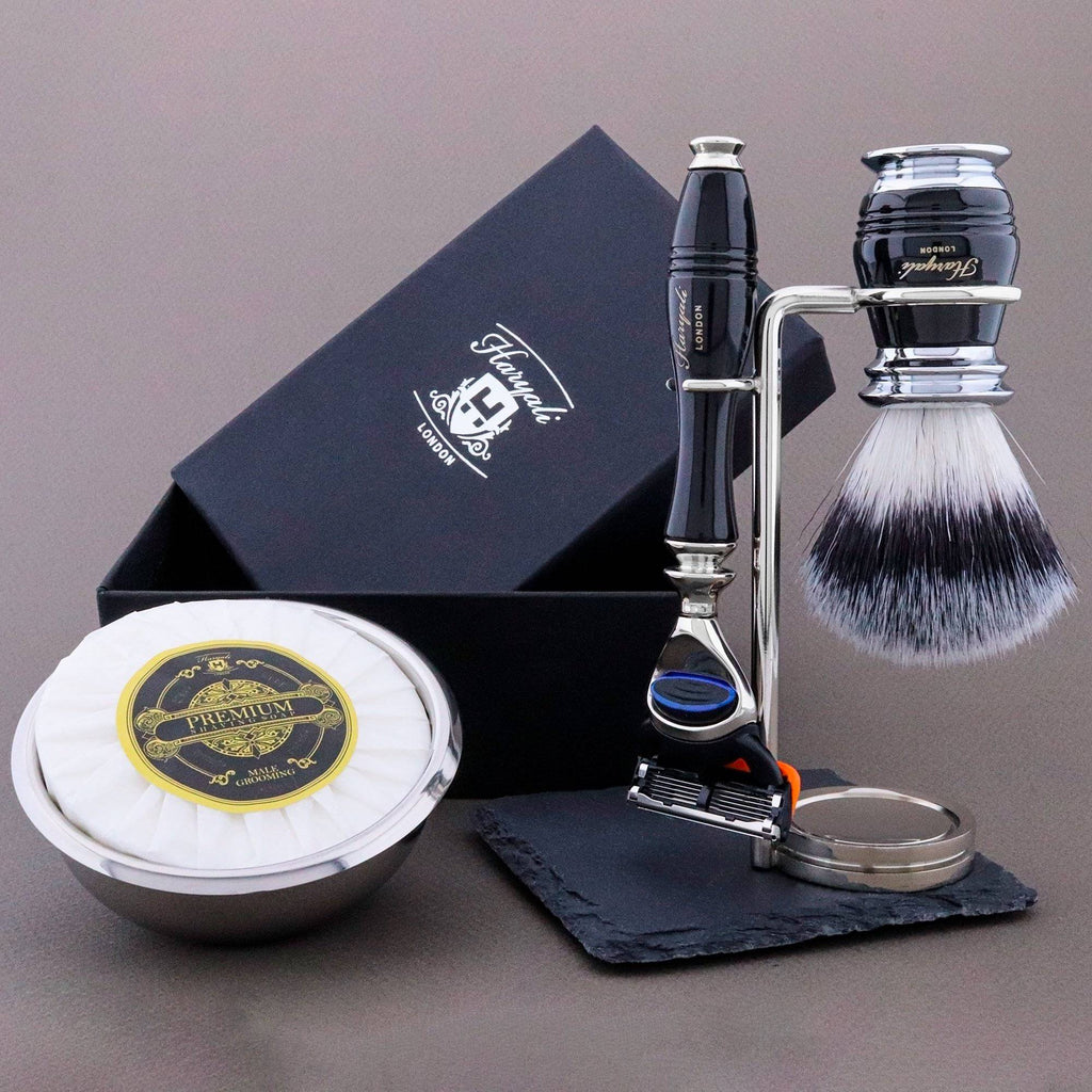 Haryali's Groove Range Shaving Kit - HARYALI LONDON