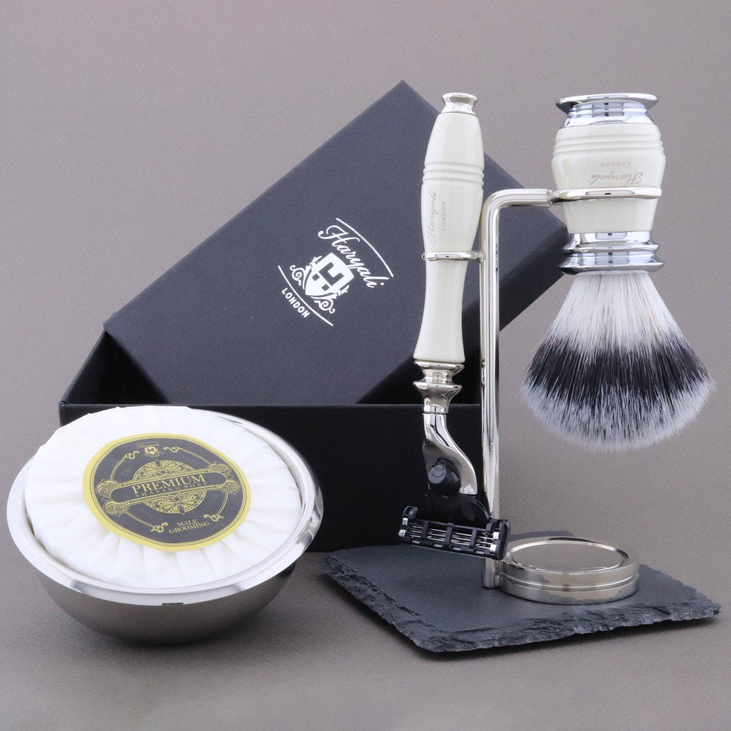 Haryali's Groove Range Shaving Kit - HARYALI LONDON